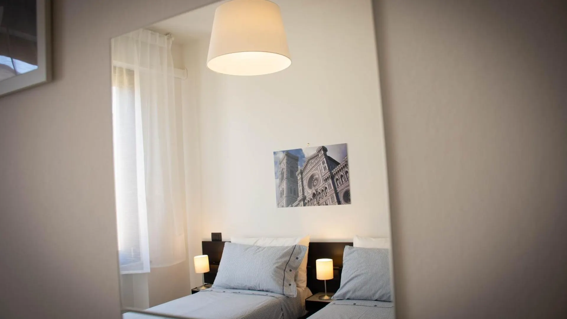 Kate Apartment In Centro 3 Camere Da Letto 3 Bagni Firenze Italia