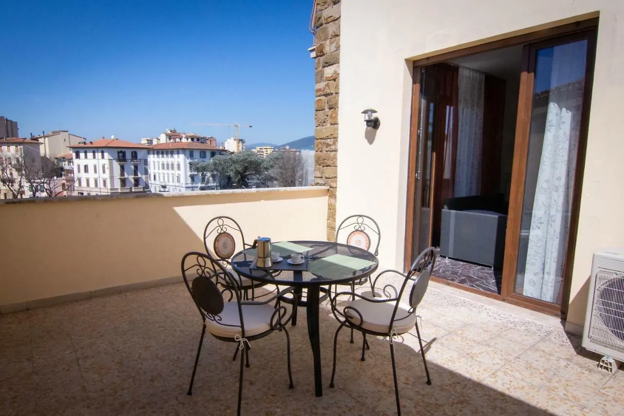 Kate Apartment In Centro 3 Camere Da Letto 3 Bagni Firenze 0*,