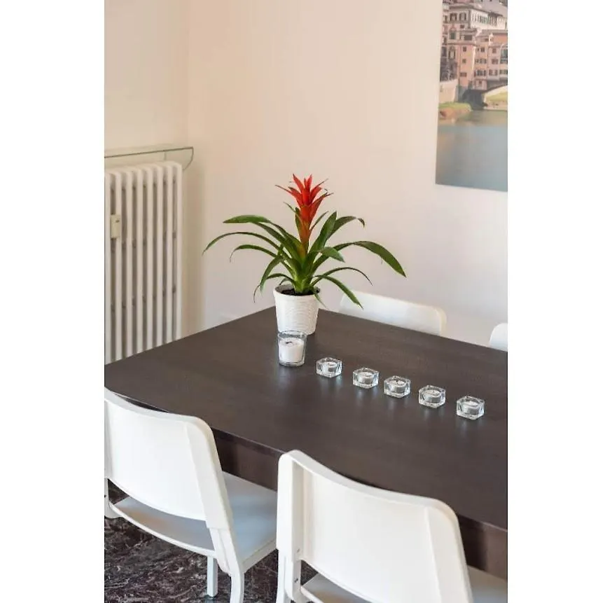 Kate Apartment In Centro 3 Camere Da Letto 3 Bagni Firenze 0*,